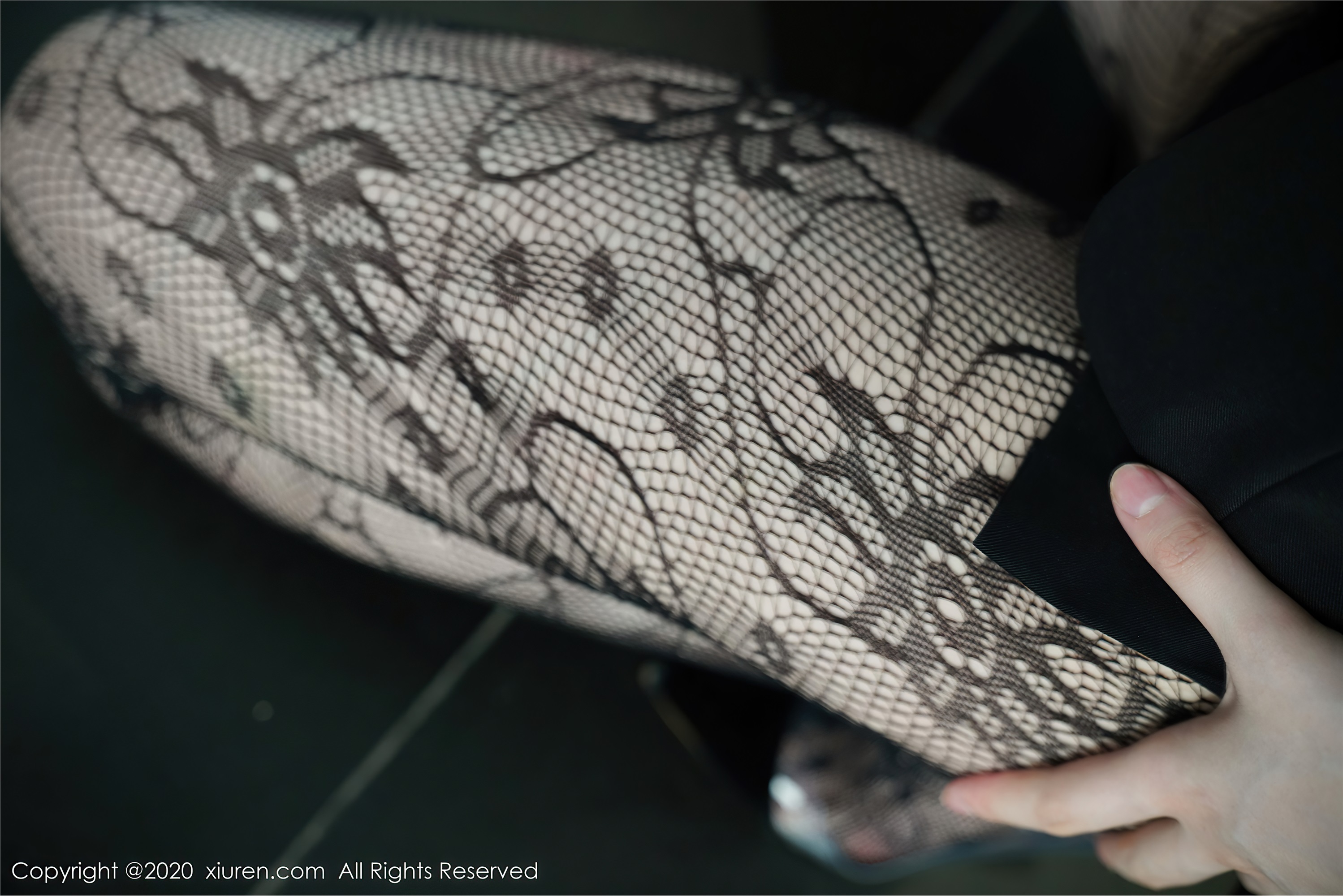 XIUREN秀人网 2020.11.02 No.2725 糯美子MINIbabe